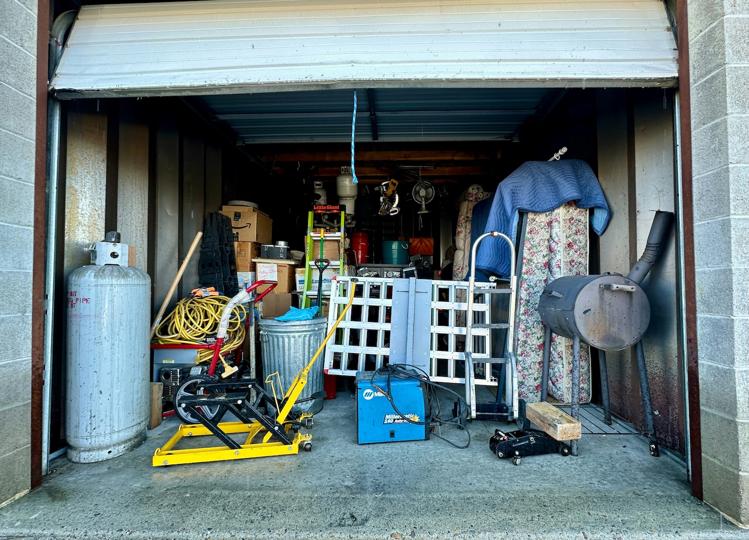 Load-out in progress